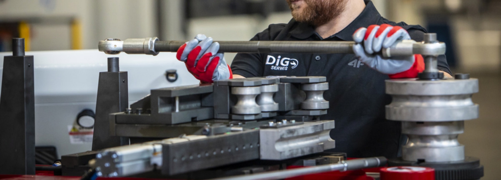 Serwis maszyn do obróbki metali