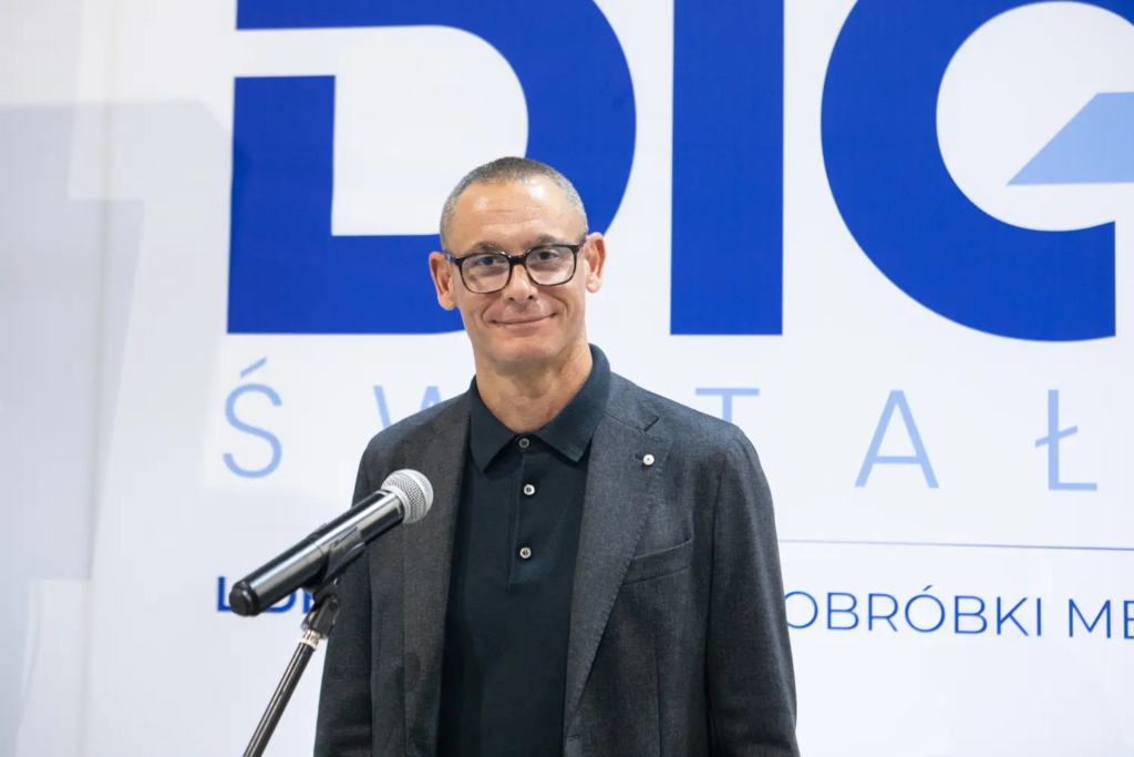Matteo Lossa MATE -Fotorelacja Dni Otwarte DIG Świtała 2026, pokazy maszyn do obróbki metali, automatyzacja produkcji, robotyzacja gięcia blach, technologie obróbki metali.